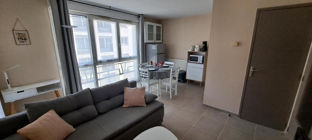Appart T2 Standing Tout Confort Avec Balcon - Parking En Option Lyon Exterior photo
